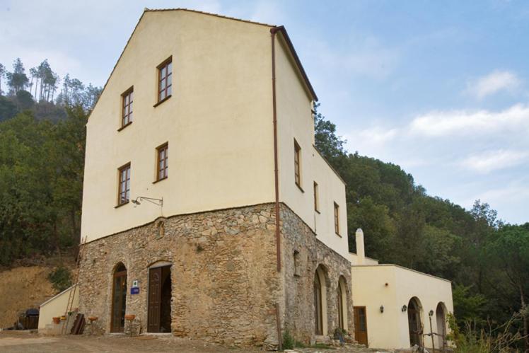Le Petit Chateau Vezzi Portio Exterior foto