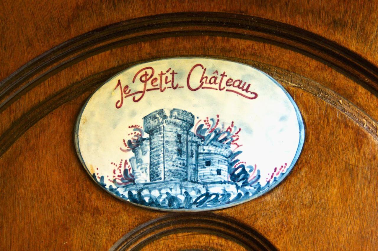 Le Petit Chateau Vezzi Portio Exterior foto